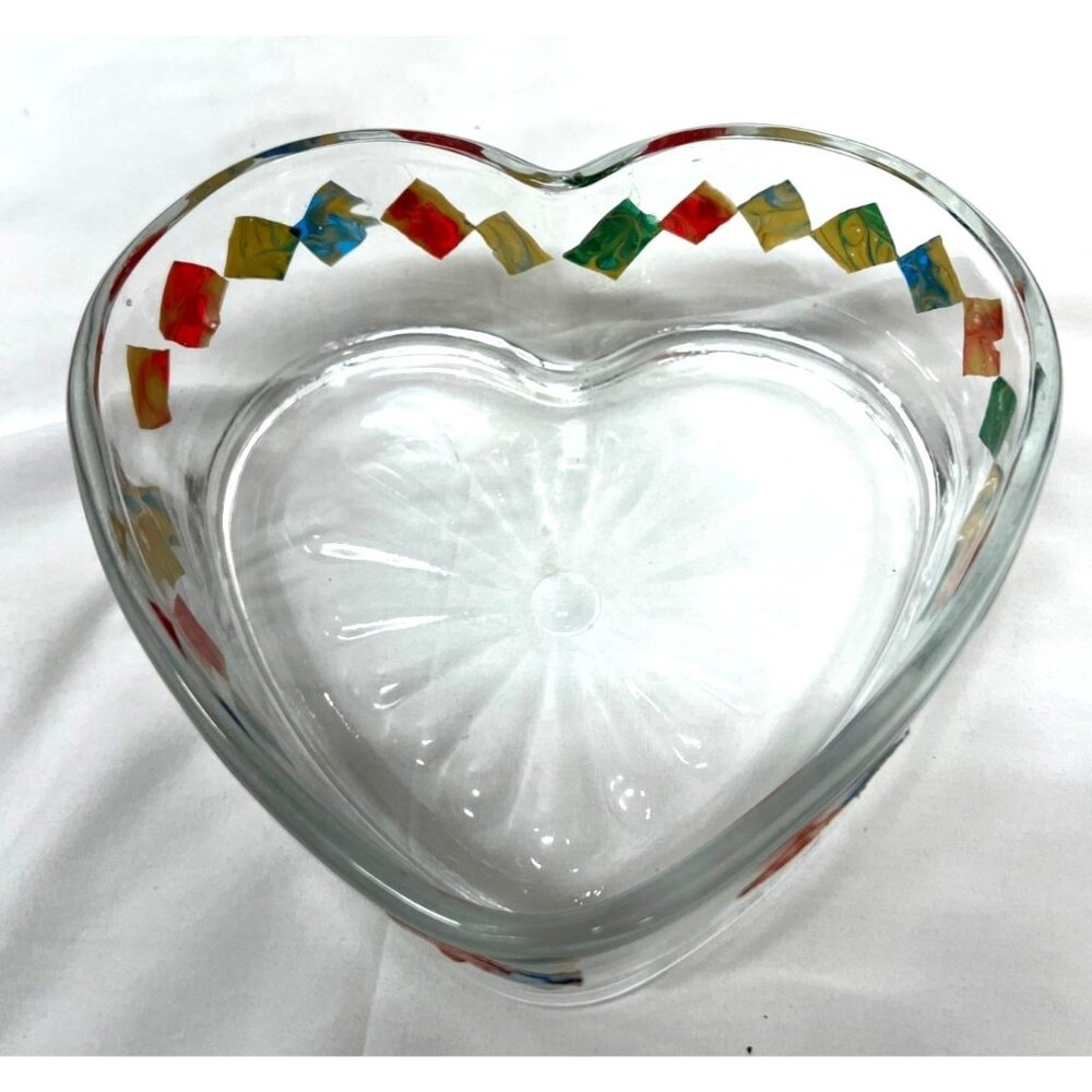 Heart-Shaped Glass Bowl With Colorful Diamond Pattern